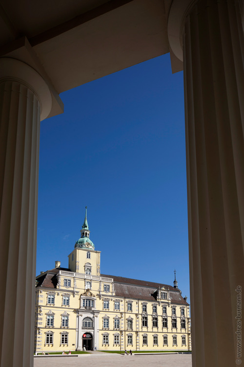 Foto 20120524-schloss-010.jpg Schloss und Landesmuseum in Oldenburg